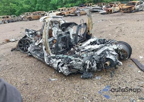 2022 Tesla Model S from USA, damaged, VIN 5YJSA1E51NF465069